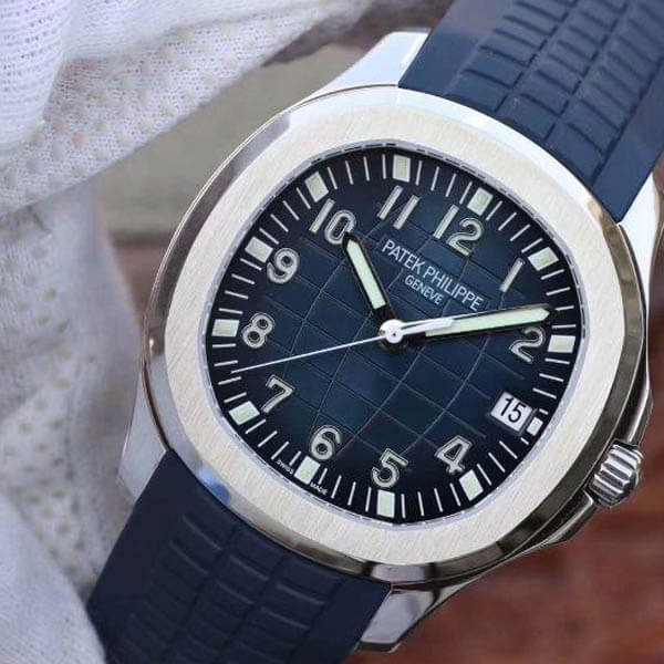 detalle reloj patek aquanaut jumbo